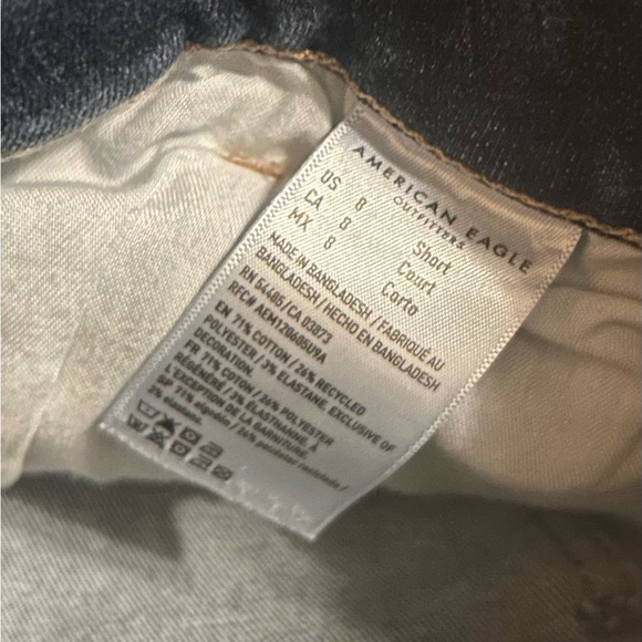 American Eagle Artist Crop Jeans- Size 8 short - Picture 4 of 4